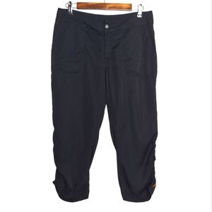 Lucy Women's Black Athletic Cinched Capris Work Out Pants Size Small